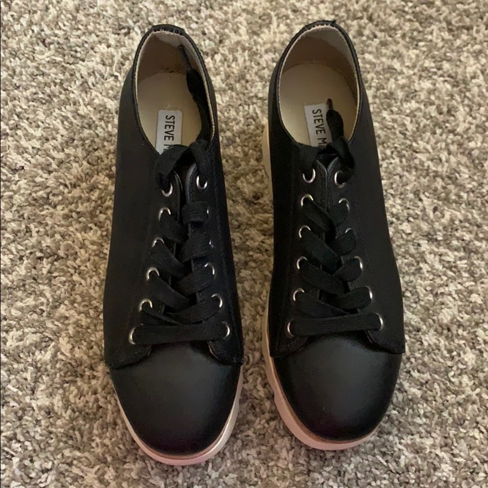 Steve Madden Korrie Platform